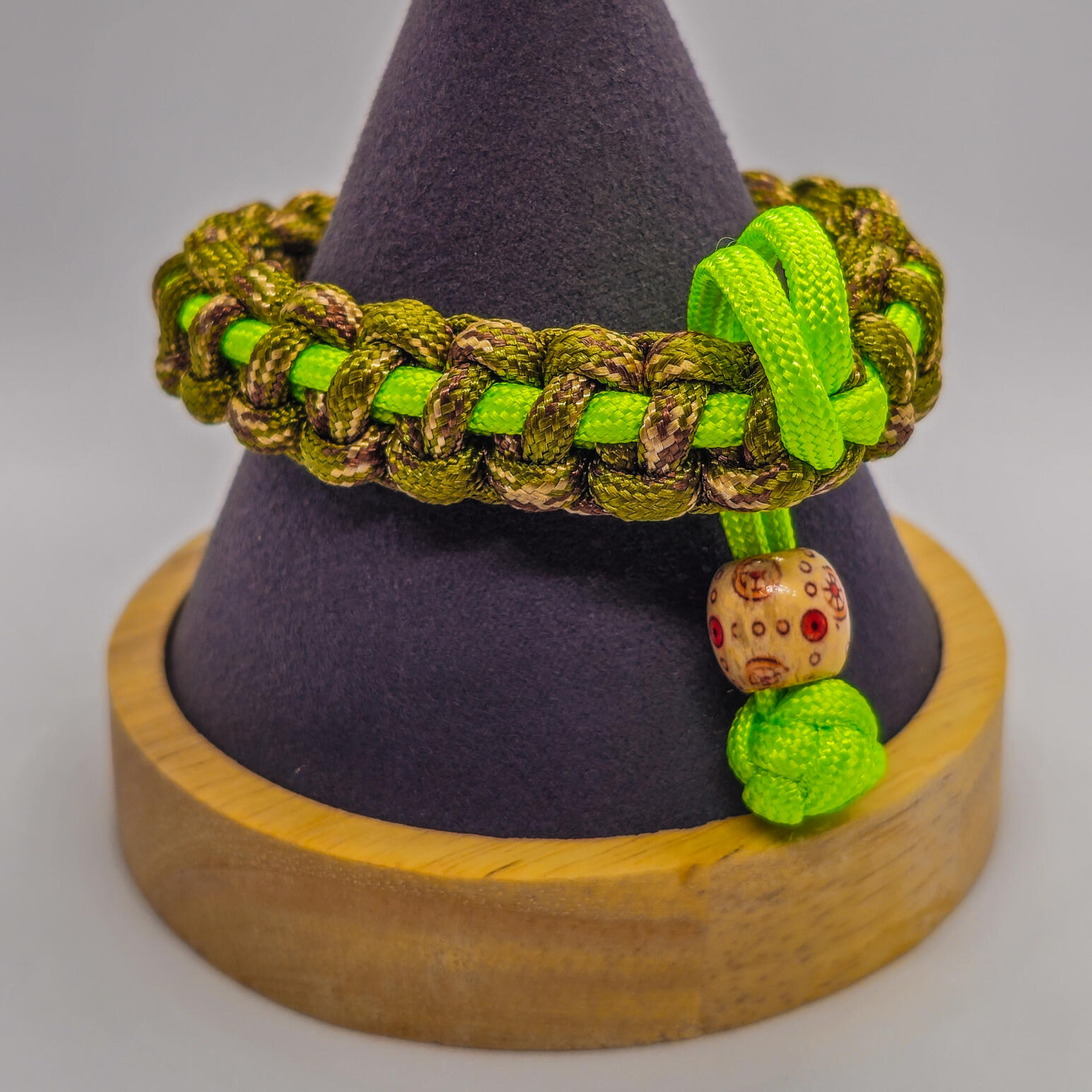 Pull-Tight (also refered to as the "Mad Max" Band. Personalise with a choice of beads.